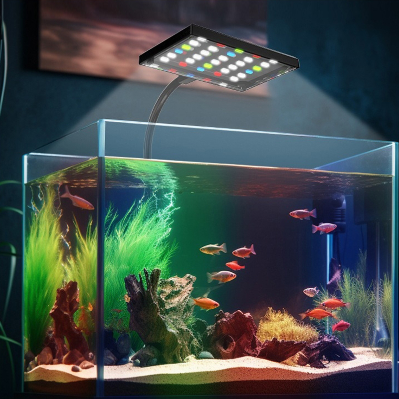 USB水槽用LEDライト フルスペクトラム 水生植物育成ラン - Planted Aquarium Pendant Light のレビューと価格